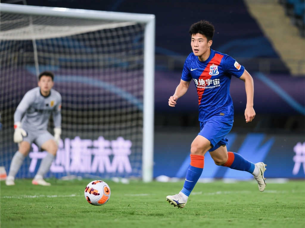 幼儿园也受 幼儿园也受